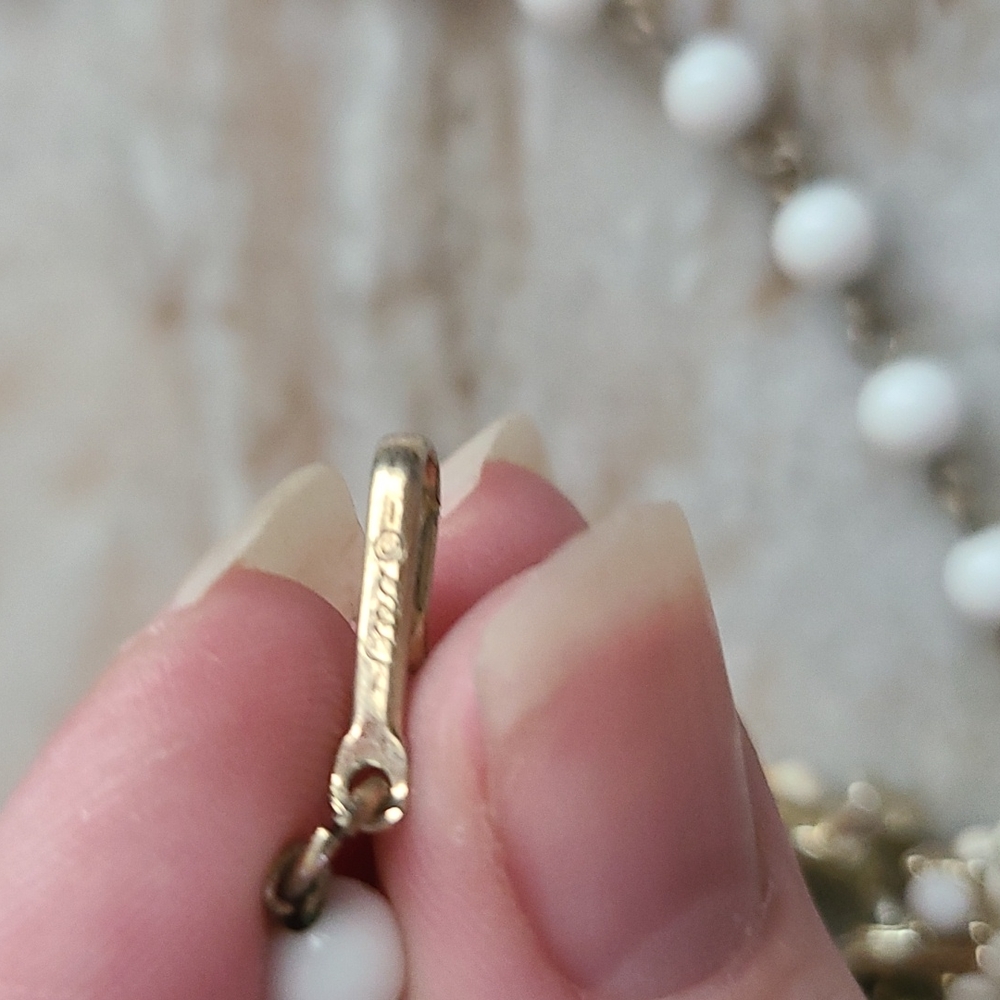 2/$20 Vintage Floral Choker Necklace - Picture 7 of 7